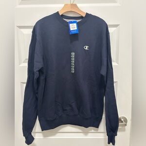 Champion Men's Navy Blue Crew Neck Med  Sweatshirt NWT